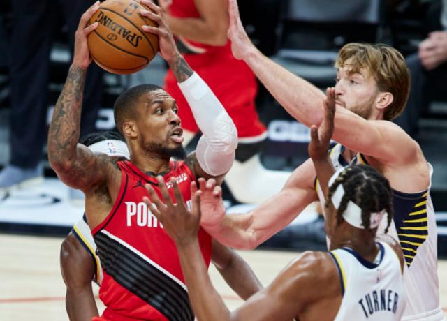 mk体育官网-流言汇总：湖人蠢蠢欲动 多支球队积极联系步行者